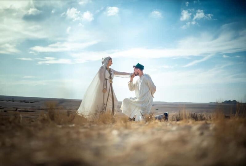 Photoshoot with Moroccan Traditional outfit in Agafay Desert - Key Points