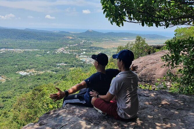 Phu Quoc 1 Day Trekking Tour Tien Son Dinh - The Itinerary: What to Expect from Dawn to Sunset