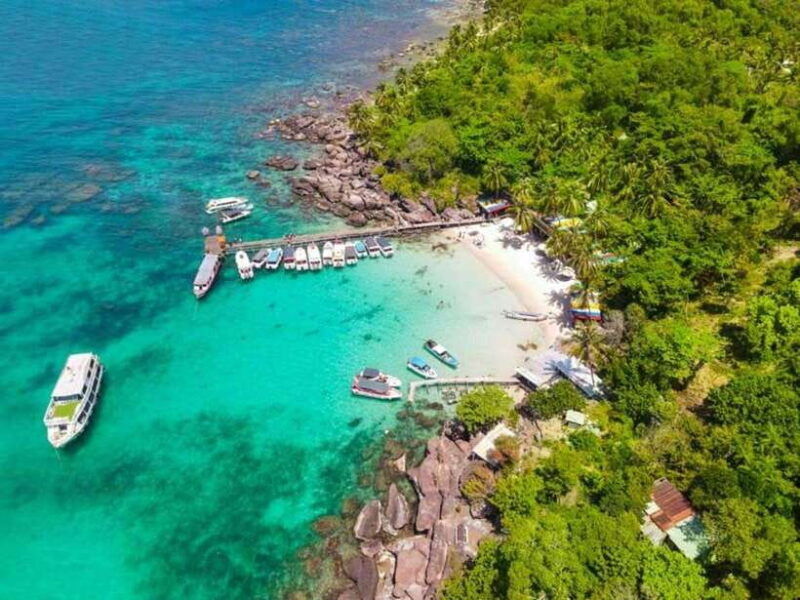 phu-quoc-3-islands-trip-snorkeling-by-speed-boat