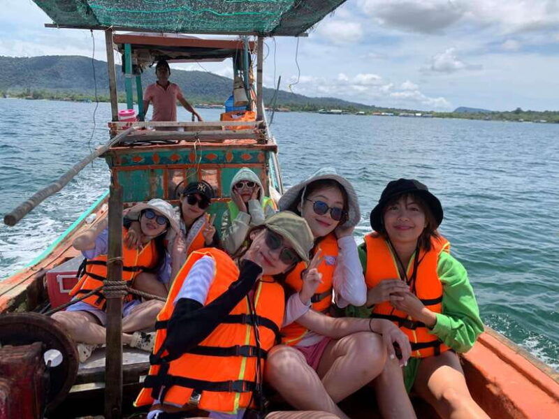 phu-quoc-fisherman-experience-the-life-of-floating-village