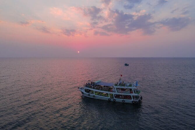 Phu Quoc Half-Day Tour with Sunset BBQ & Night Squid Fishing - An In-Depth Look at the Phu Quoc Sunset & Night Squid Fishing Tour