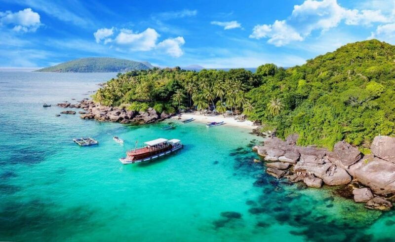 phu-quoc-snorkeling-explore-three-islands-by-boat-tour