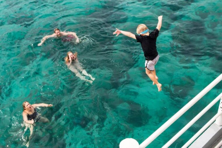 phu-quoc-snorkeling-explore-three-islands-by-boat-tour