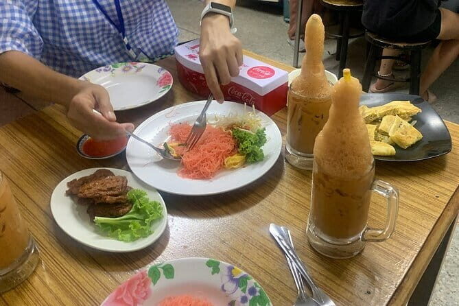 Phuket 10+ Tastings Food Tour & Charming Old Town - Key Points