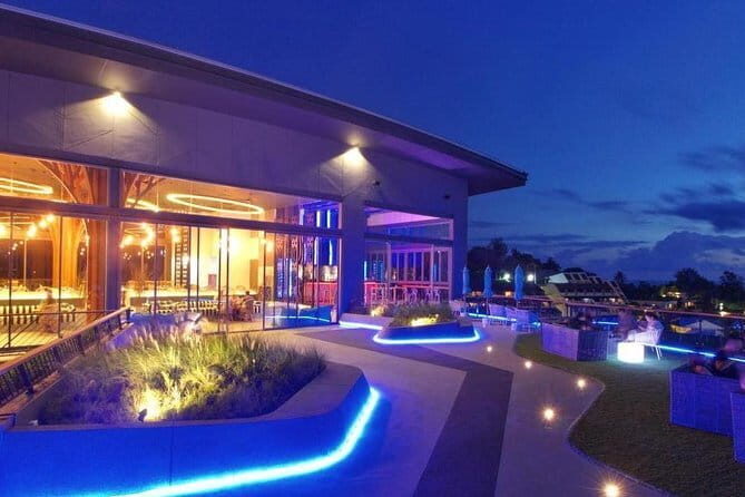 Phuket 10+ Tastings Food Tour & Charming Old Town - The Experience in Practice