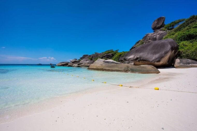 phuket-2-days-itinerary-similan-james-bond-islands-tour