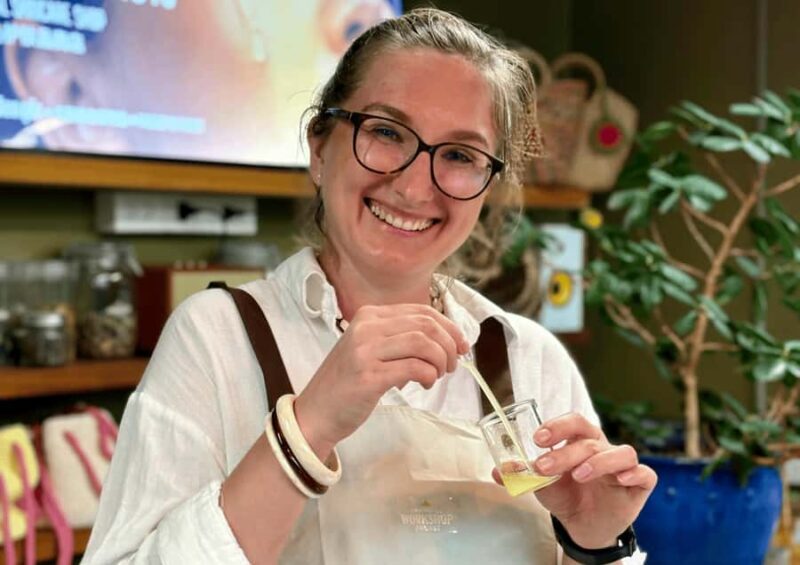 Phuket: Aroma Diffuser Making Workshop with Natural Scents - What to Expect from the Aromatherapy Workshop in Phuket