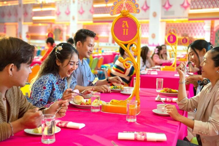 phuket-carnival-magic-experience-ticket-with-transfers