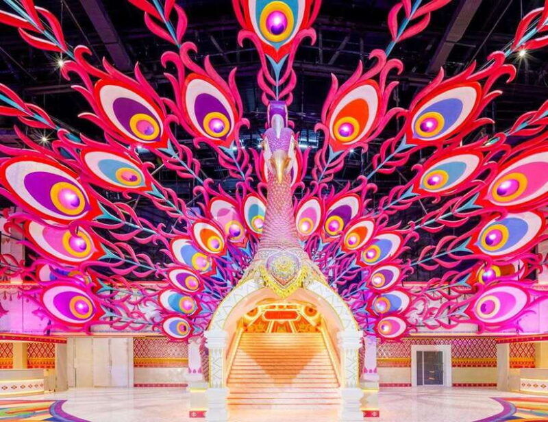 phuket-carnival-magic-show-royal-seat-with-dinner