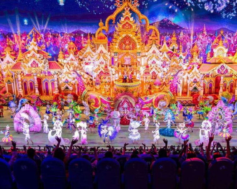 phuket-carnival-magic-show-royal-seat-with-dinner