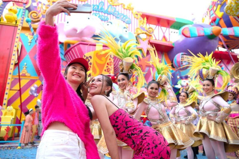 phuket-carnival-magic-ticket-with-transfer-option