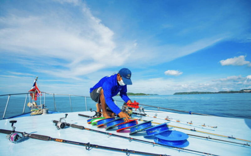 phuket-deep-sea-fishing-at-racha-island-boat-cruise