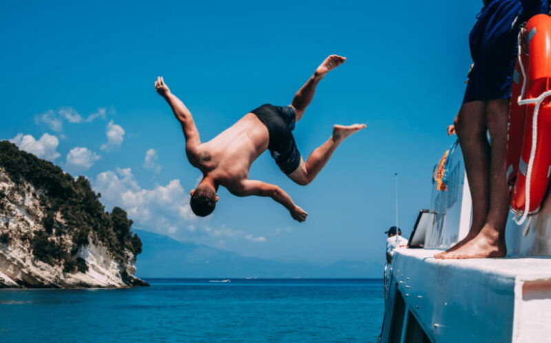 phuket-deep-sea-fishing-at-racha-island-boat-cruise