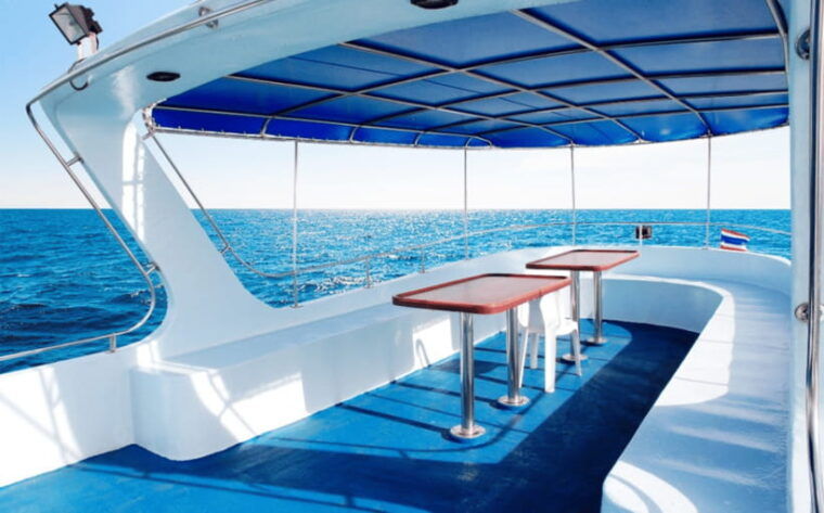 phuket-deep-sea-fishing-at-racha-island-boat-cruise