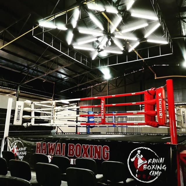 phuket-friday-night-muay-thai-fight-at-rawai-boxing-camp