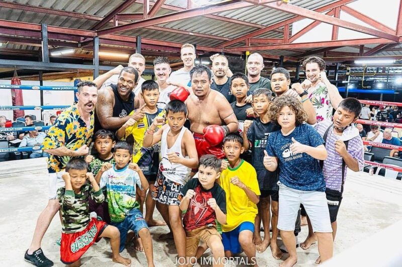 phuket-friday-night-muay-thai-fight-at-rawai-boxing-camp