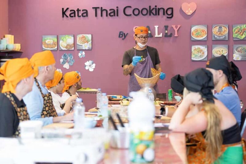 Phuket: Half Day Authentic Thai Cooking Class & Market Tour - Key Points