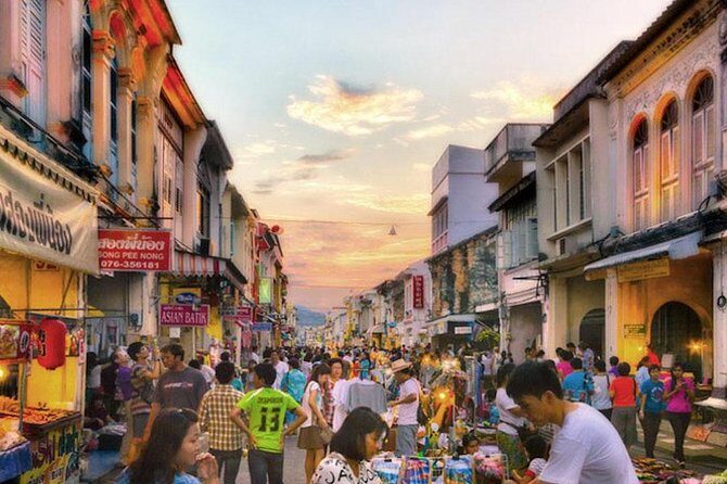 Phuket Half-Day City Tour with Big Buddha, Viewpoint & Temple - Key Points