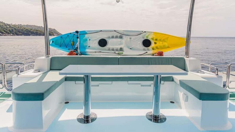 Phuket: Indigo Luxury Yacht to Phi Phi, Maya & Maithon - Food and Beverage Offerings