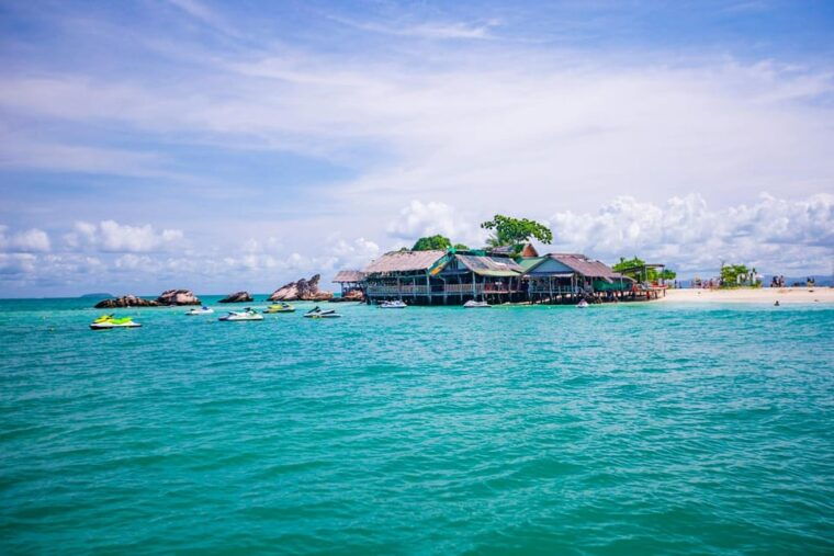 phuket-khai-islands-premium-full-day-excursion