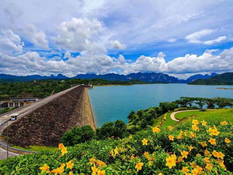 phuket-khao-sok-national-park-and-cheow-lan-lake-day-trip