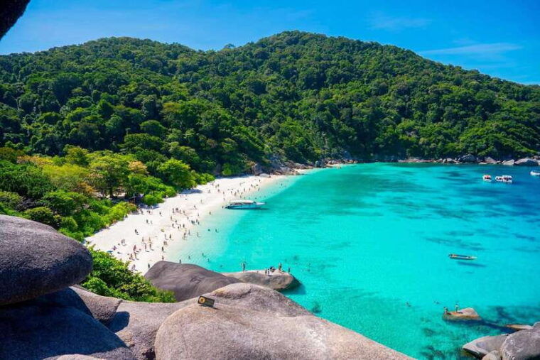 phuket-khaolaksimilan-islands-day-trip-with-snorkeling-tour