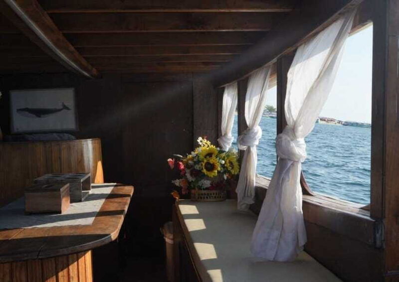phuket-luxury-private-longtail-boat-islands-discovery-tour