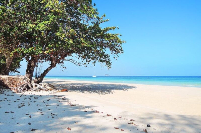 phuket-maiton-island-private-speedboat-charter
