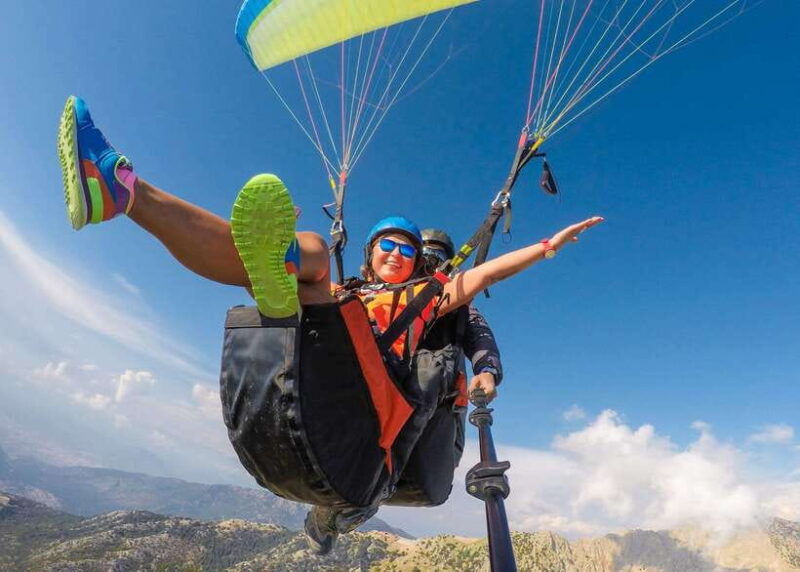 phuket-paragliding-adventure-by-tsa-thailand