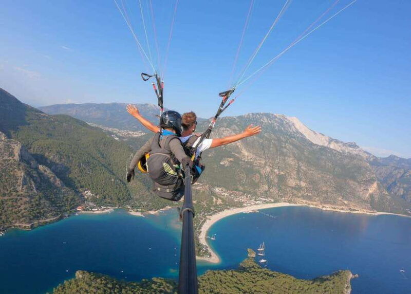 phuket-paragliding-adventure-by-tsa-thailand