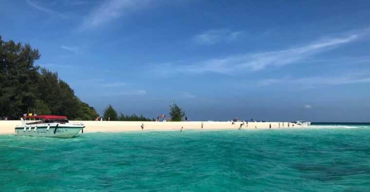 phuket-phi-phi-island-hopping-day-trip-by-speed-boat