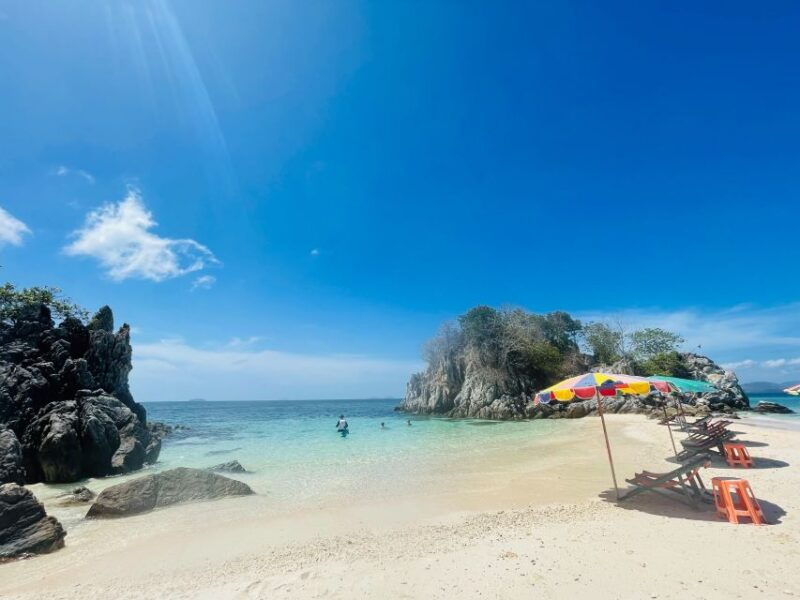 phuket-phi-phi-islands-and-maya-bay-day-trip-with-lunch