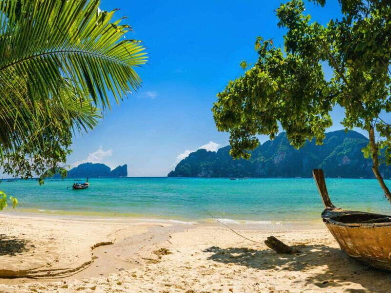 phuket-phi-phi-islands-bamboo-island-and-pileh-lagoon-trip