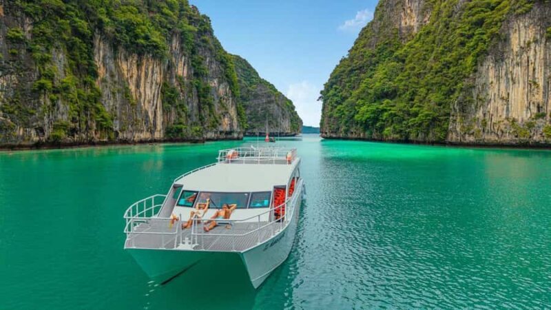 Phuket: Phi Phi Islands Day Trip with Meals & Transfer - Key Points