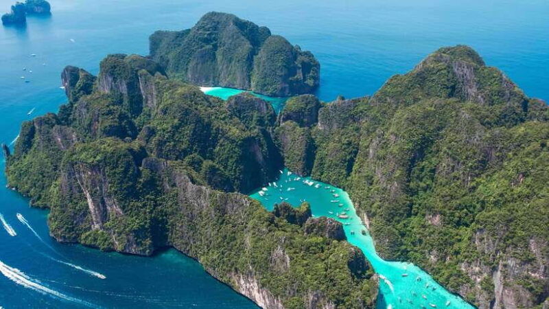 phuket-phi-phi-maya-bamboo-by-premium-speed-catamaran