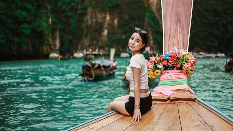 Phuket: Phi Phi & Maya Bay Speedboat Day Trip with Lunch - Key Points