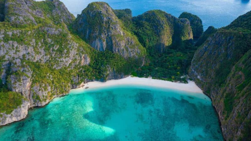 Phuket: Phi Phi Pileh Lagoon Bamboo Island by Speed Boat - Exploring the Phi Phi Islands: What to Expect on This Tour