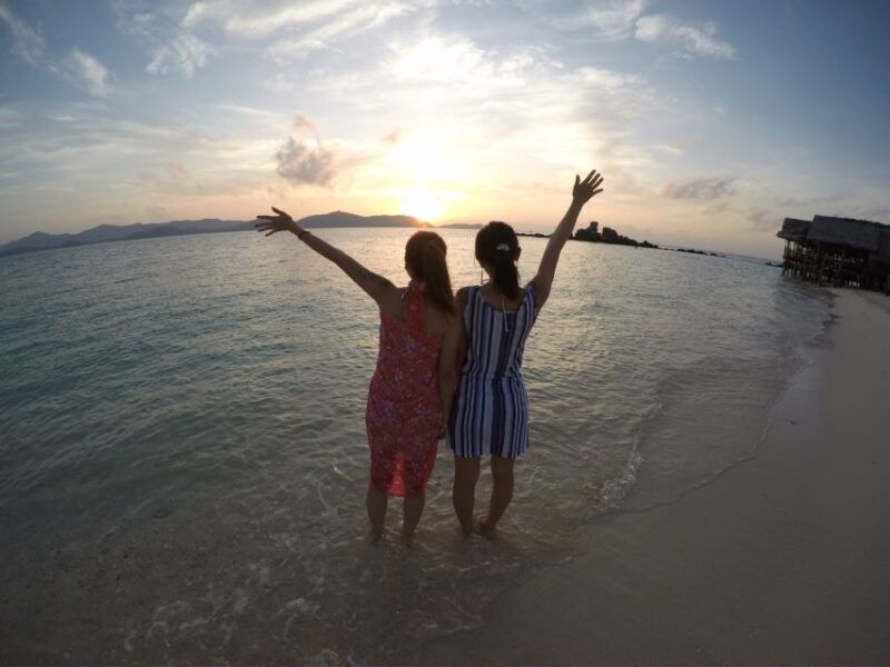 phuket-phi-phi-sunrise-boat-tour-to-bamboo-and-khai-island