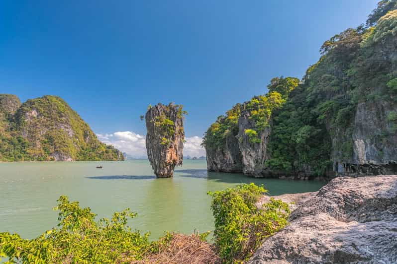 phuket-premium-day-trip-to-james-bond-naka-island