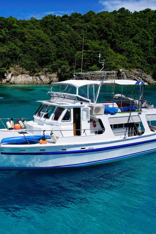 phuket-private-fishing-trip-on-a-comfortable-boat
