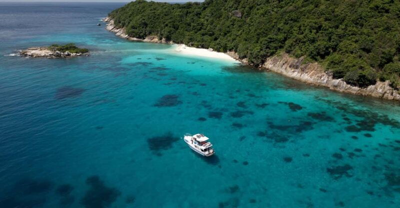 phuket-private-fishing-trip-on-a-comfortable-boat