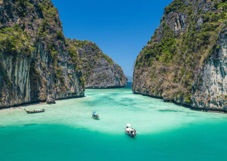 phuket-private-luxury-speedboat-cruiser-with-activities