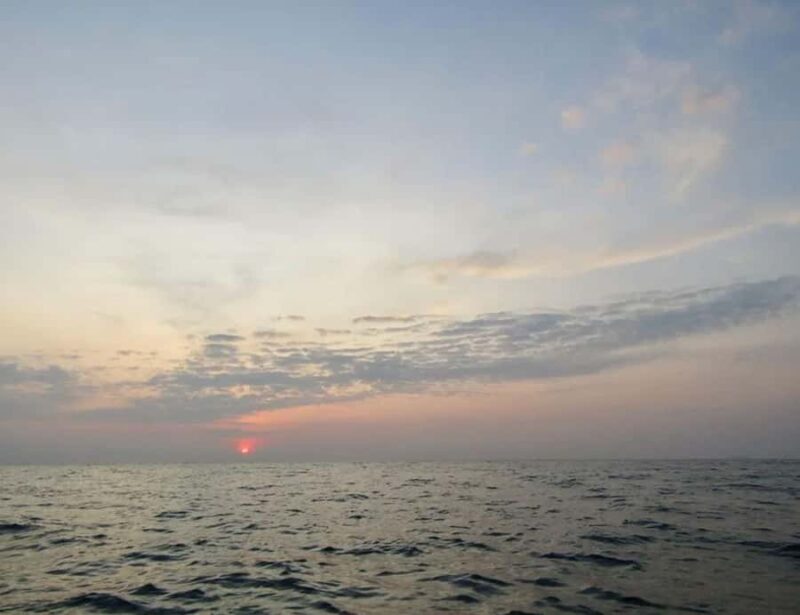 Phuket: Private Sunrise Tour to Phi Phi & Bamboo Islands - A Detailed Look at the Experience