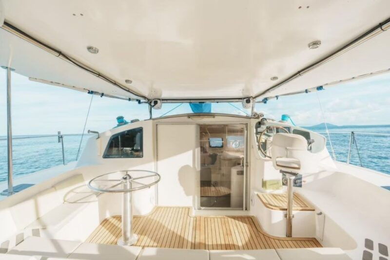 phuket-private-sunset-cruise-by-catamaran-yacht-2