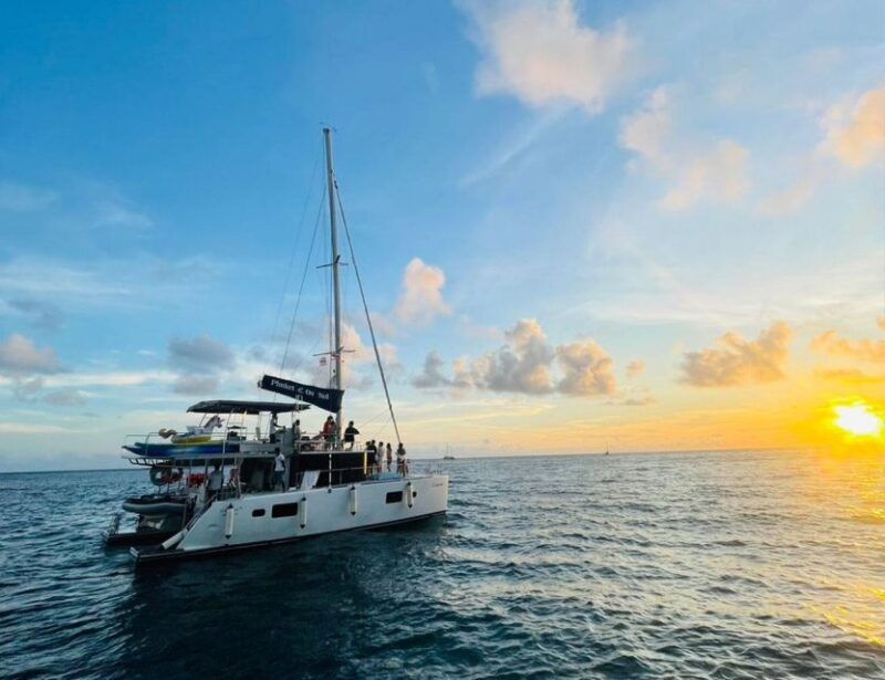 phuket-private-sunset-cruise-by-catamaran-yacht