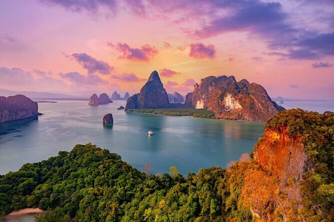 Phuket Private Tour: Temples, Views & Coastal Gems - Transportation and Group Size