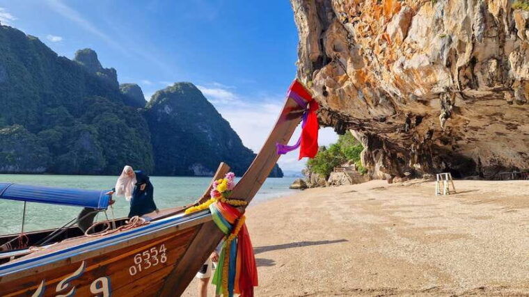 phuket-private-tour-to-james-bond-ko-panyi-samet-nangshe