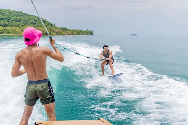 Phuket: Private Wakesurf Experience by Malibu Boat - FAQ