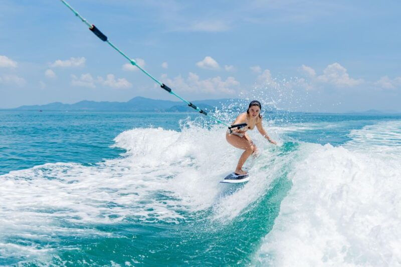 phuket-private-wakesurf-experience-by-malibu-boat