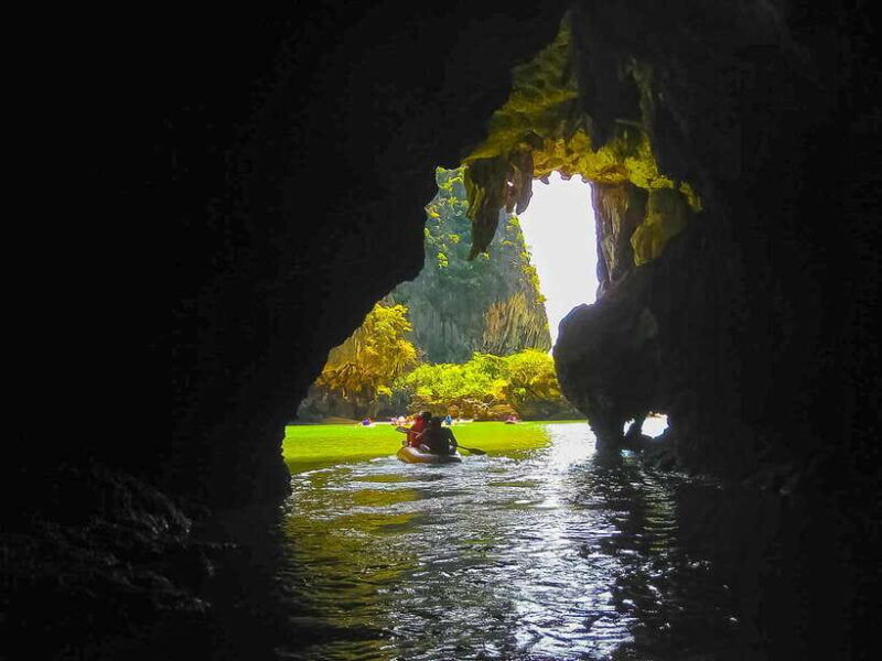 phuket-sea-canoe-glowing-plankton-by-speed-catamaran-tour